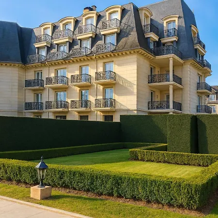 Premium 100 M2 Avec Jardin Privé Et Centre à 400 M