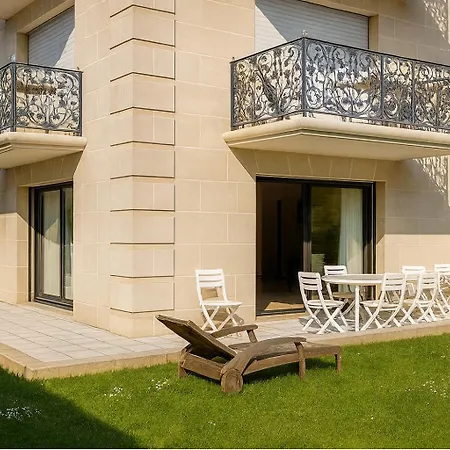 Premium 100 M2 Avec Jardin Prive Et Centre A 400 M Daire