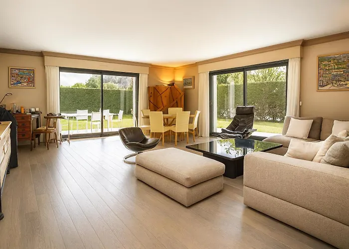 Apartment Premium 100 M2 Avec Jardin Prive Et Centre A 400 M Deauville